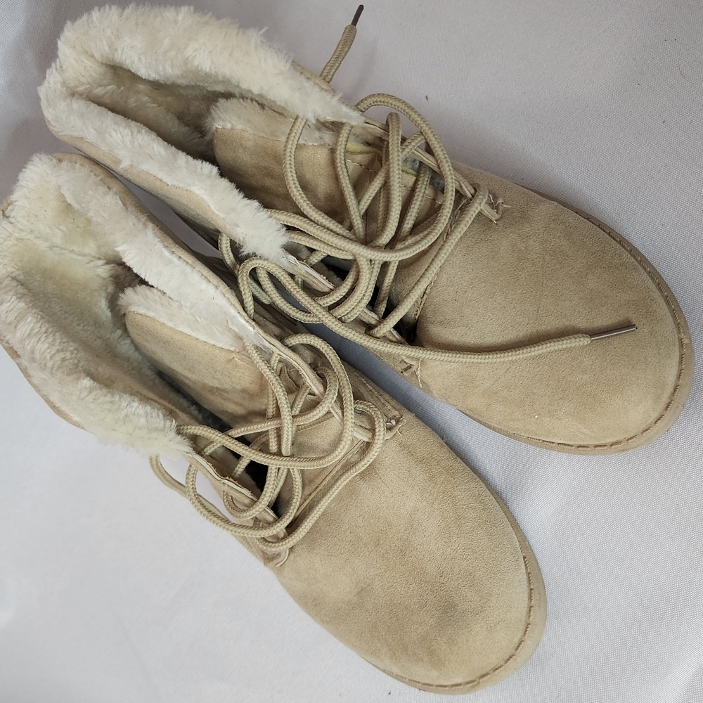 Winter boots - Picture 2 of 5